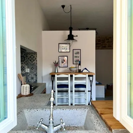 Katrani Apartment